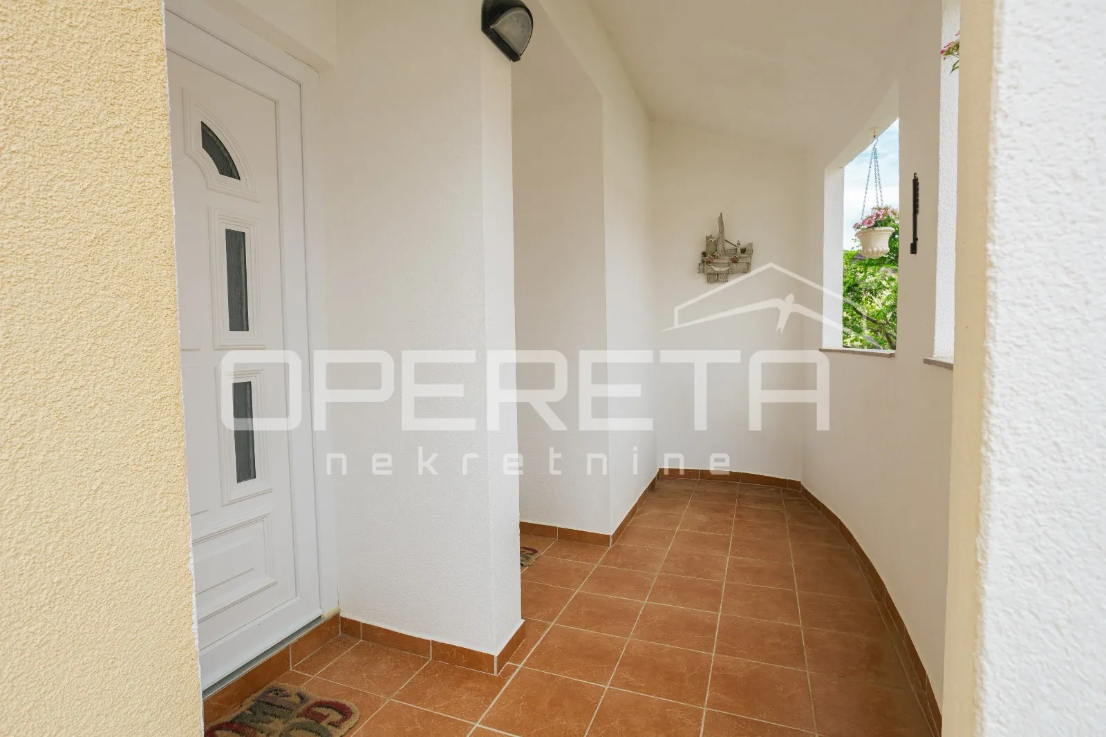 apartmanska kuća uz more – bez troška vode i struje! - slika 29