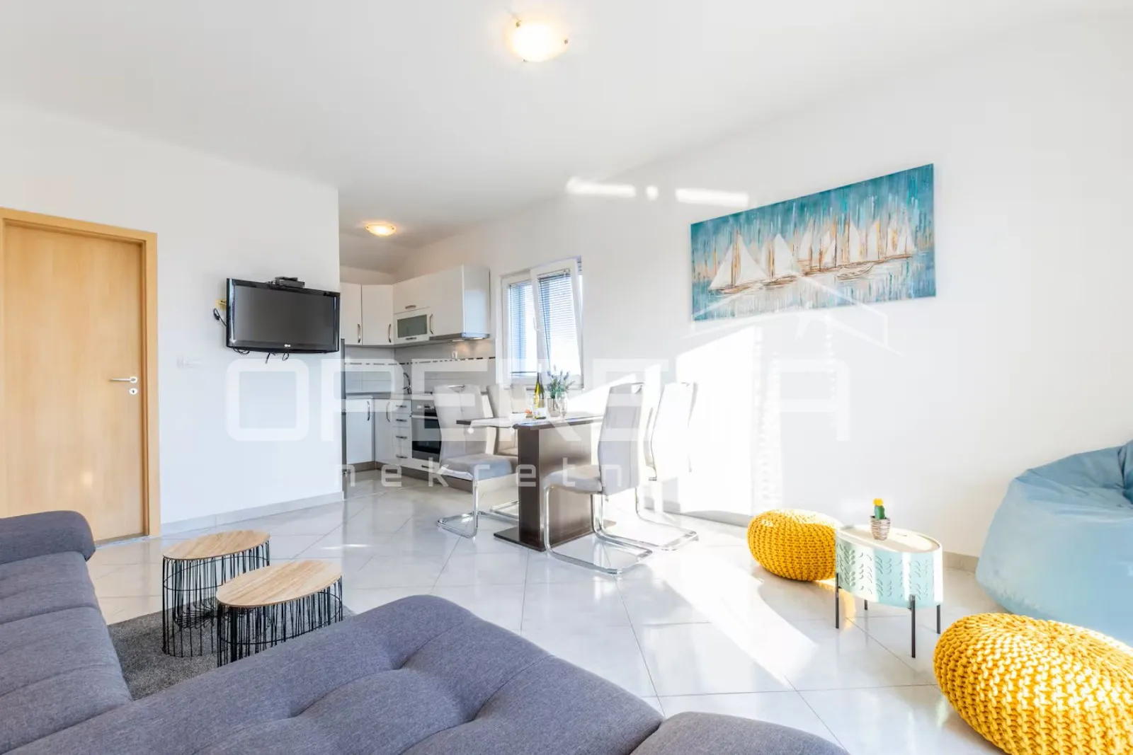 kuća s bazenom i apartmanima u mirnom dijelu rogoznice - slika 5