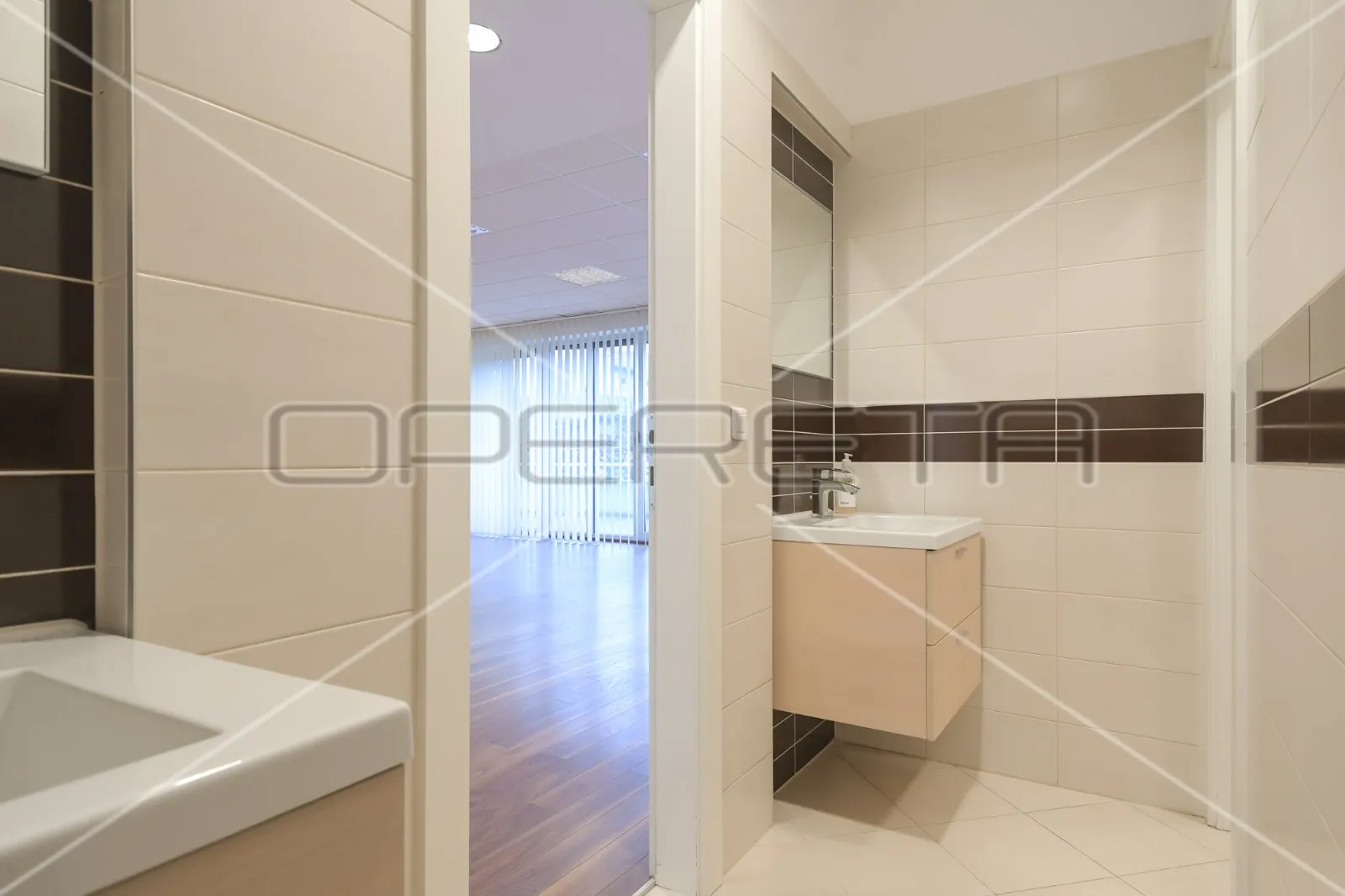 najam, ured, rudeš, majevička , 170m2 - slika 8