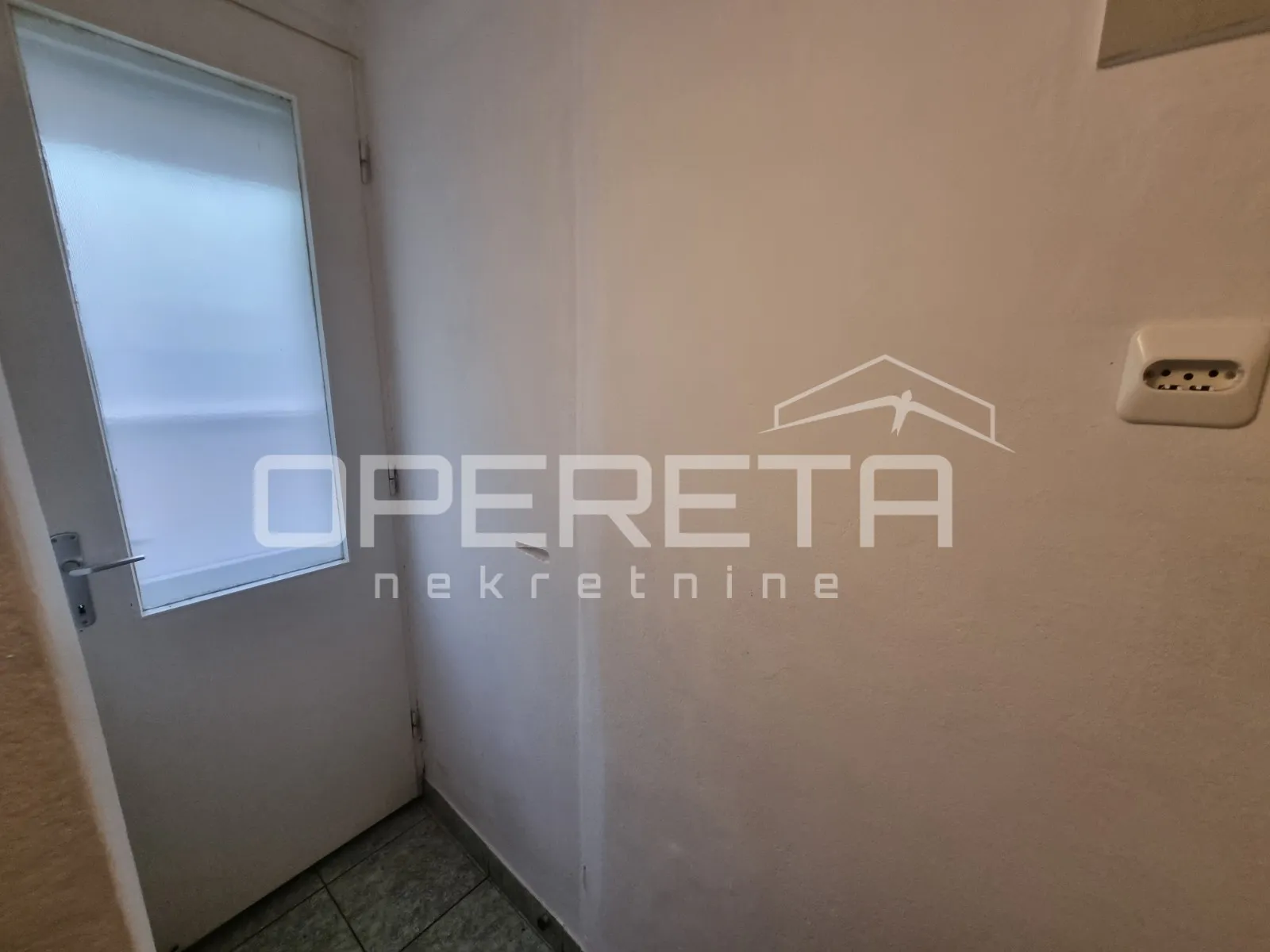 prodaja, kuća, trešnjevka, ribnička, samostojeća, 180m2 - slika 23