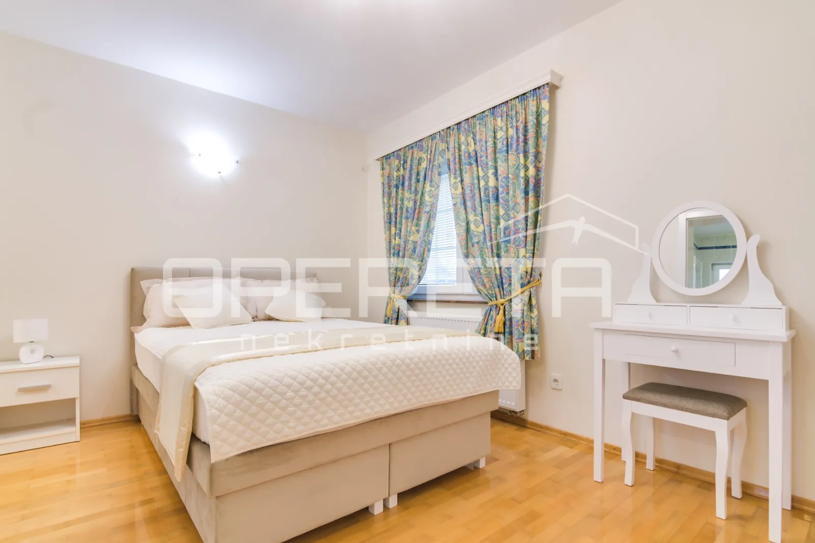 prodaja, kuća, oroslavje, stubička cesta , samostojeća, 279m2 - slika 10