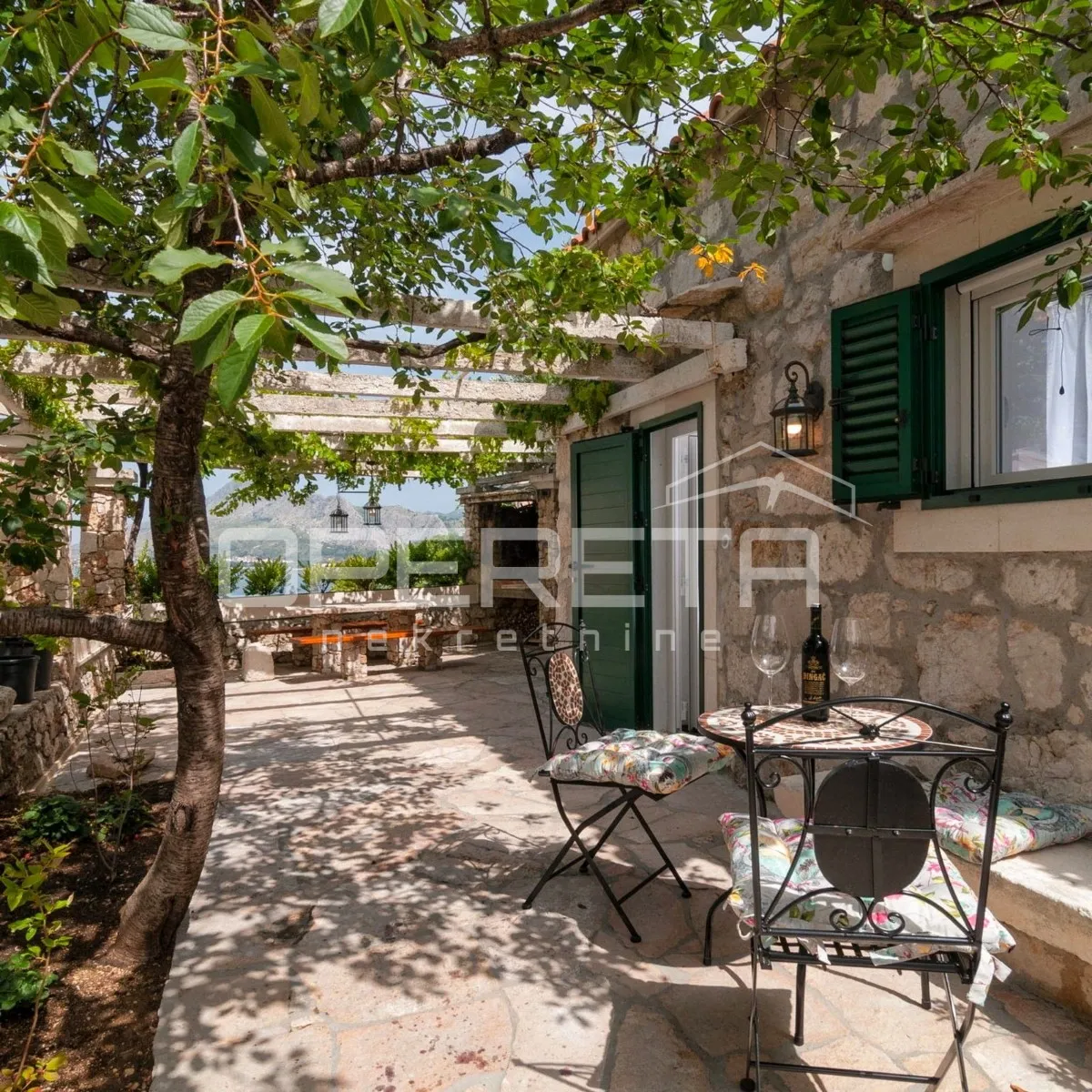odlična investicija kraj omiša s uhodanim turizmom! - slika 3