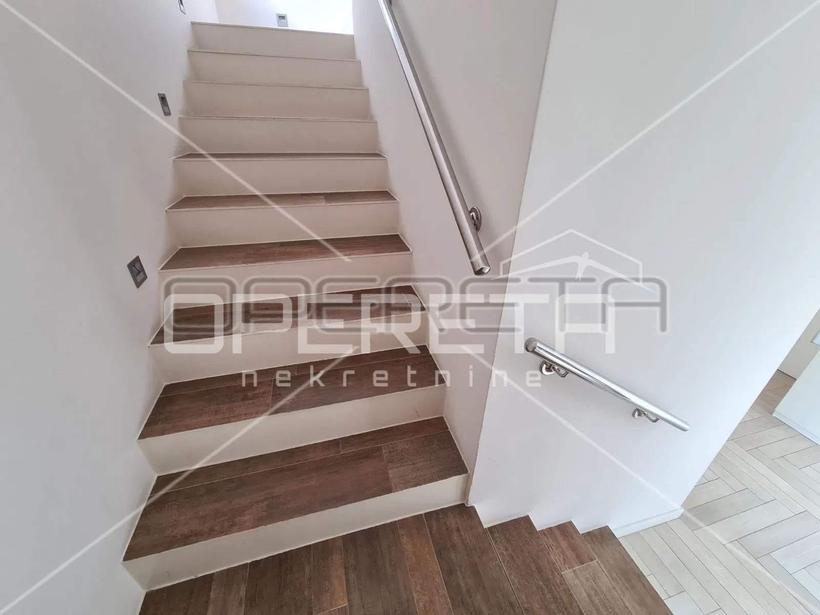 prodaja, kuća, blato, jurja njavre, dvojni objekt, 323m2 - slika 4