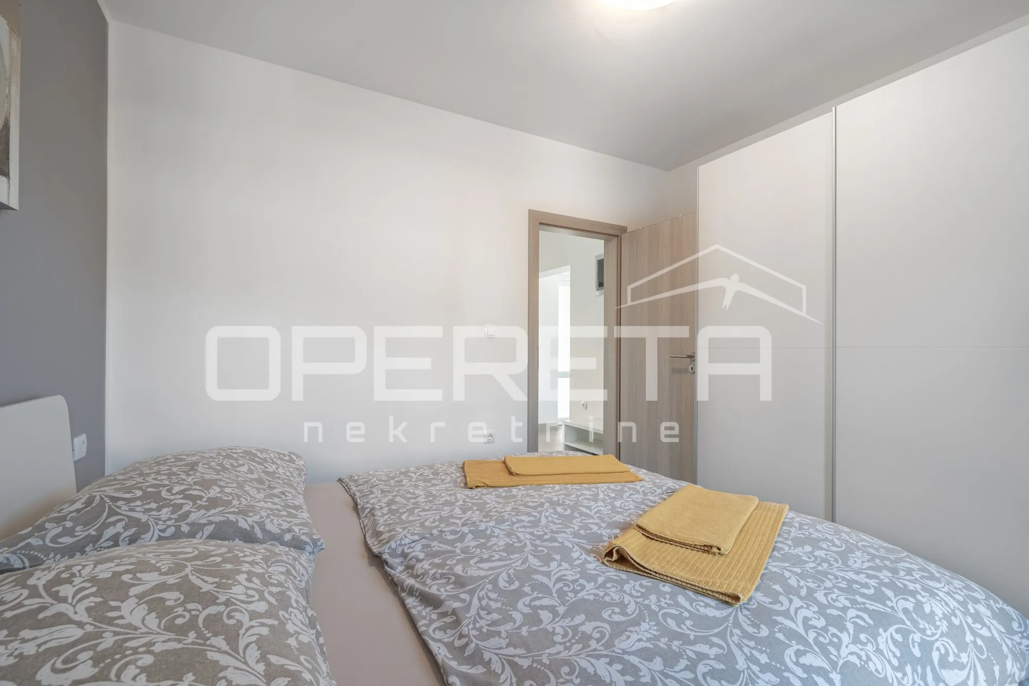 ekskluzivna luksuzna vila s panoramskim pogledom na more u privatnom kompleksu - slika 13