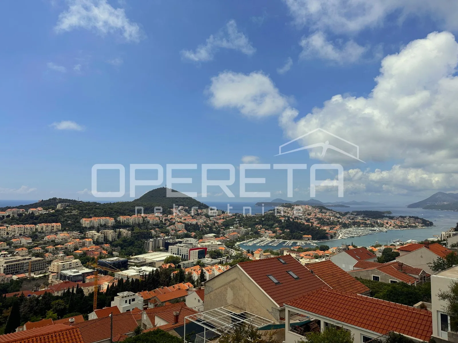 dva odvojena stana s vrtom, pogledom na more i parkinzima, dubrovnik - slika 15