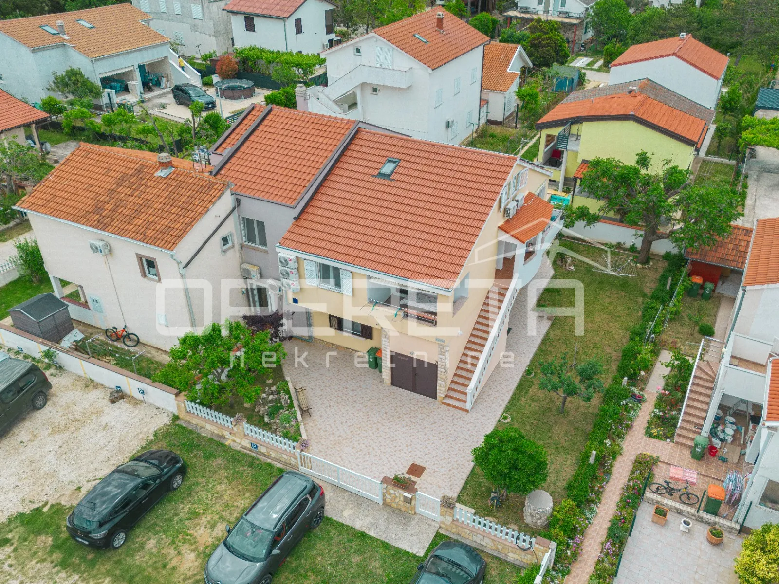 apartmanska kuća uz more – bez troška vode i struje! - slika 2