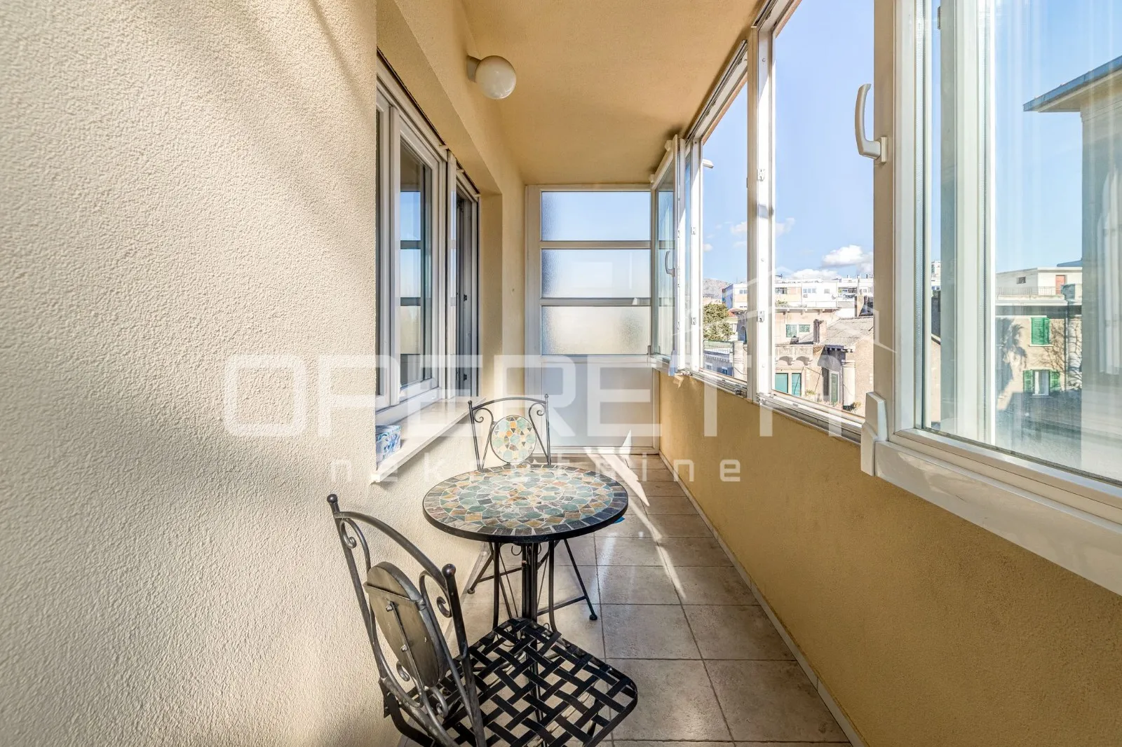 split centar (dobri) – 2 apartmana u jednom stanu / vrhunska investicija u srcu - slika 25