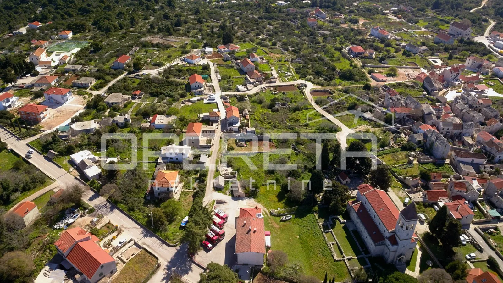 idealna prilika – građevinsko zemljište na šolti s projektom i dozvolom - slika 7