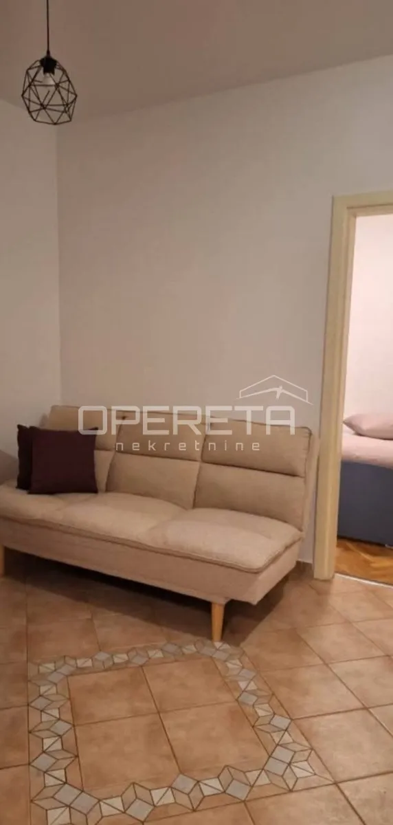 istra, rovinj, stan 27 m2 sa odvojenom sobom u blizini centra - slika 7