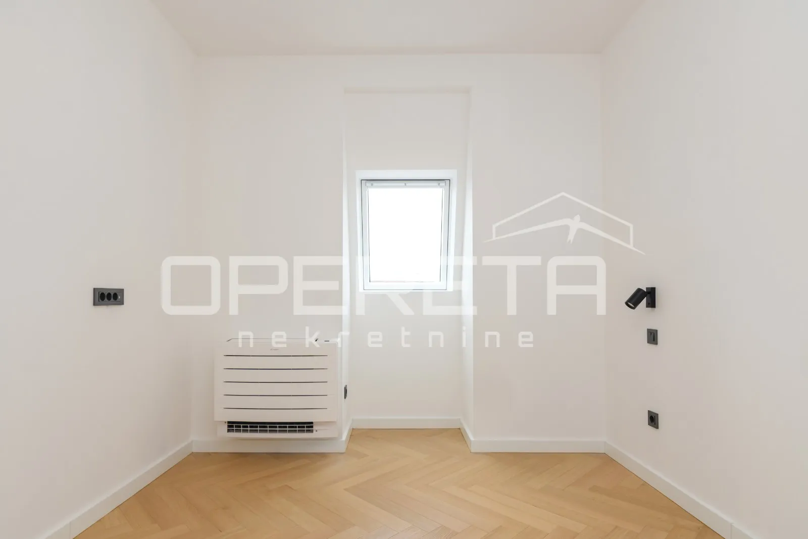 varšavska – novouređen stan u srcu zagreba, 75 m2 - slika 9