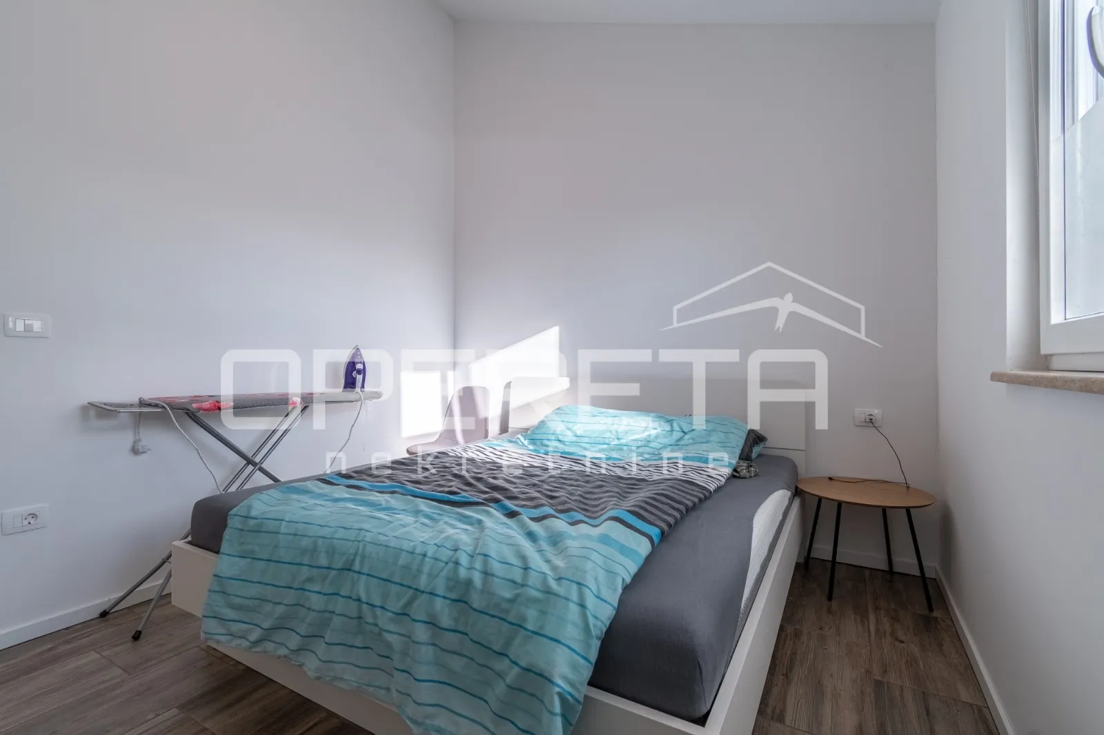 galižana, prizemnica 130 m2 sa dva stana - slika 10