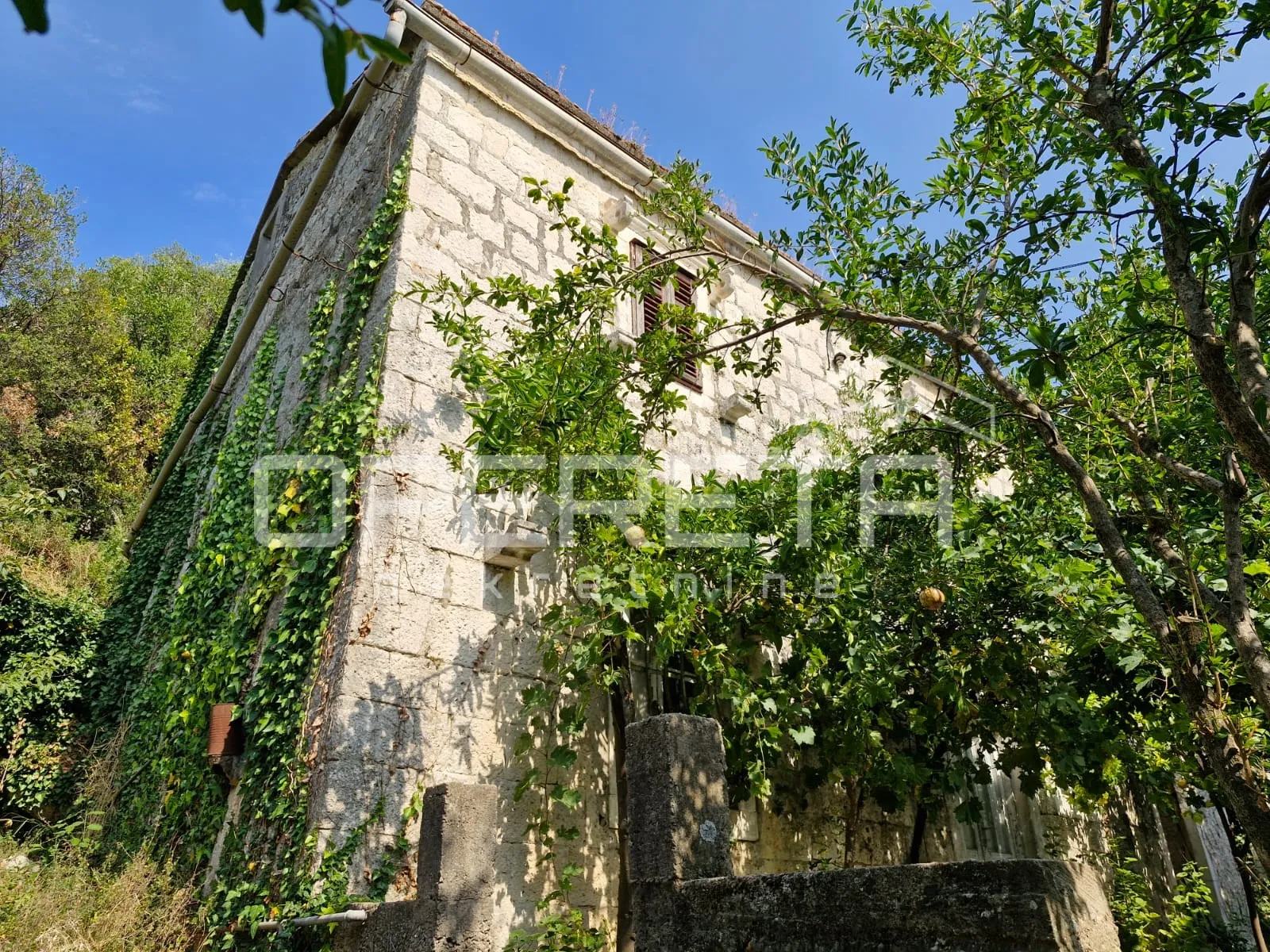 Kuća s potencijalom u Vignju, Pelješac - Viganj