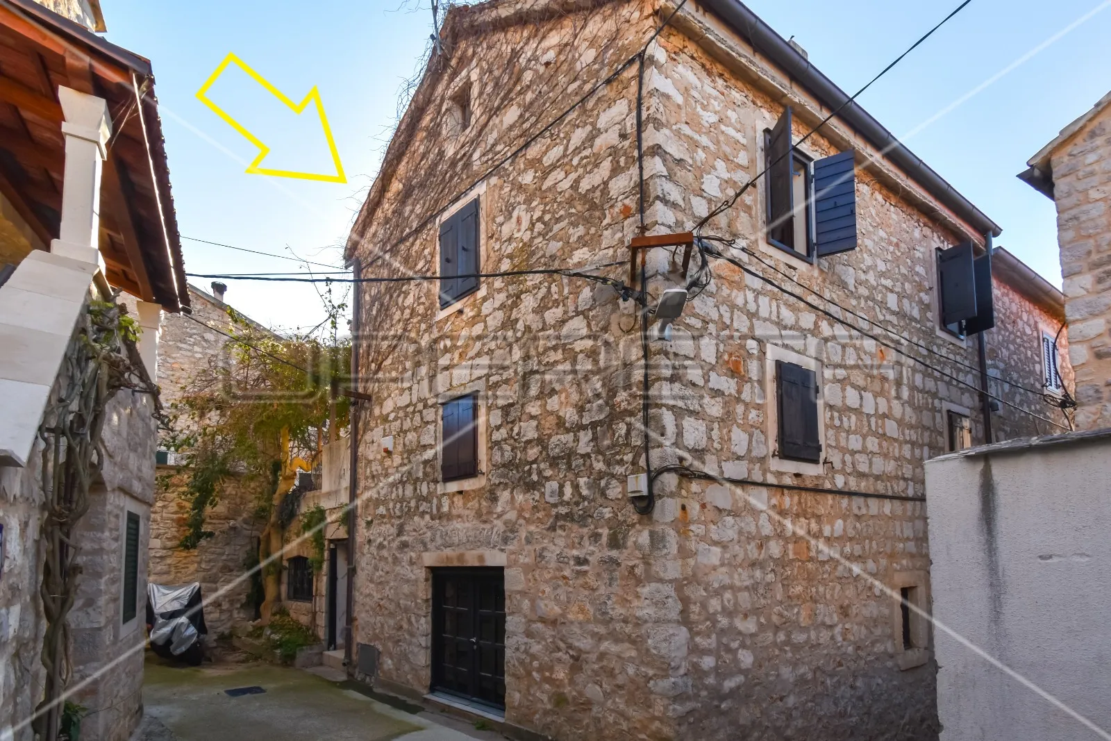 dalmatinska kamena kuća u centru jelse na otoku hvaru, 154 m2 - slika 5