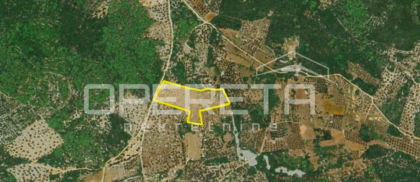 poljoprivredno zemljište s 500 badema i pogledom na more, brač - slika 12