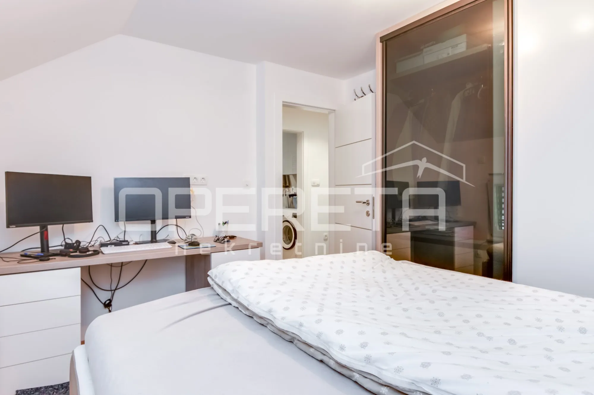 prodaja, kuća sa 3 stana i 1 apartmanom, maksimir, obojski gaj. - slika 15