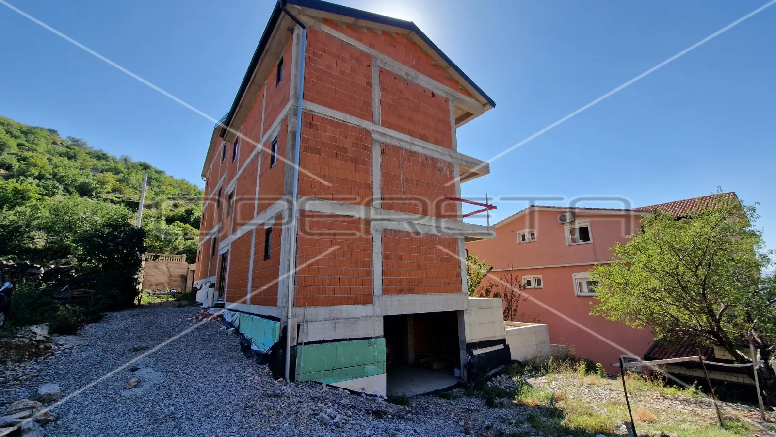 novoizgrađeni objekt, 6 stanova, garaža, parking, pogled, senj, 602,39 - slika 6