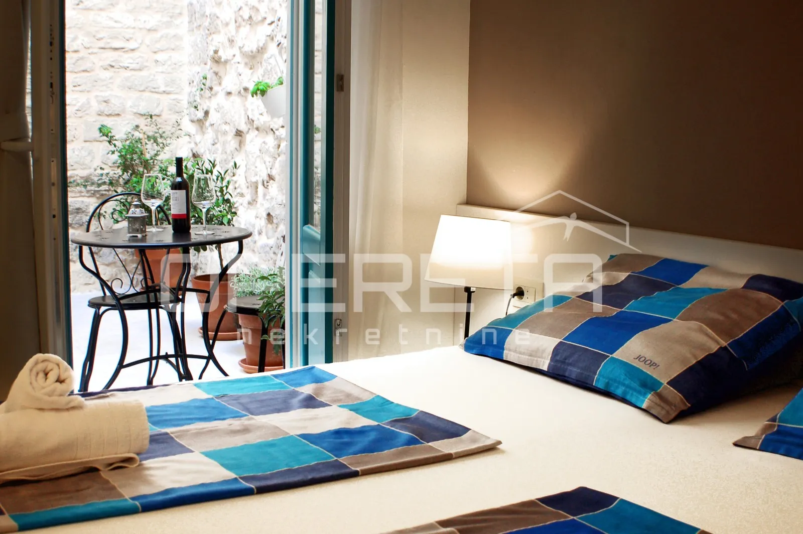 kuća s 4 apartmana u centru šibenika - slika 11