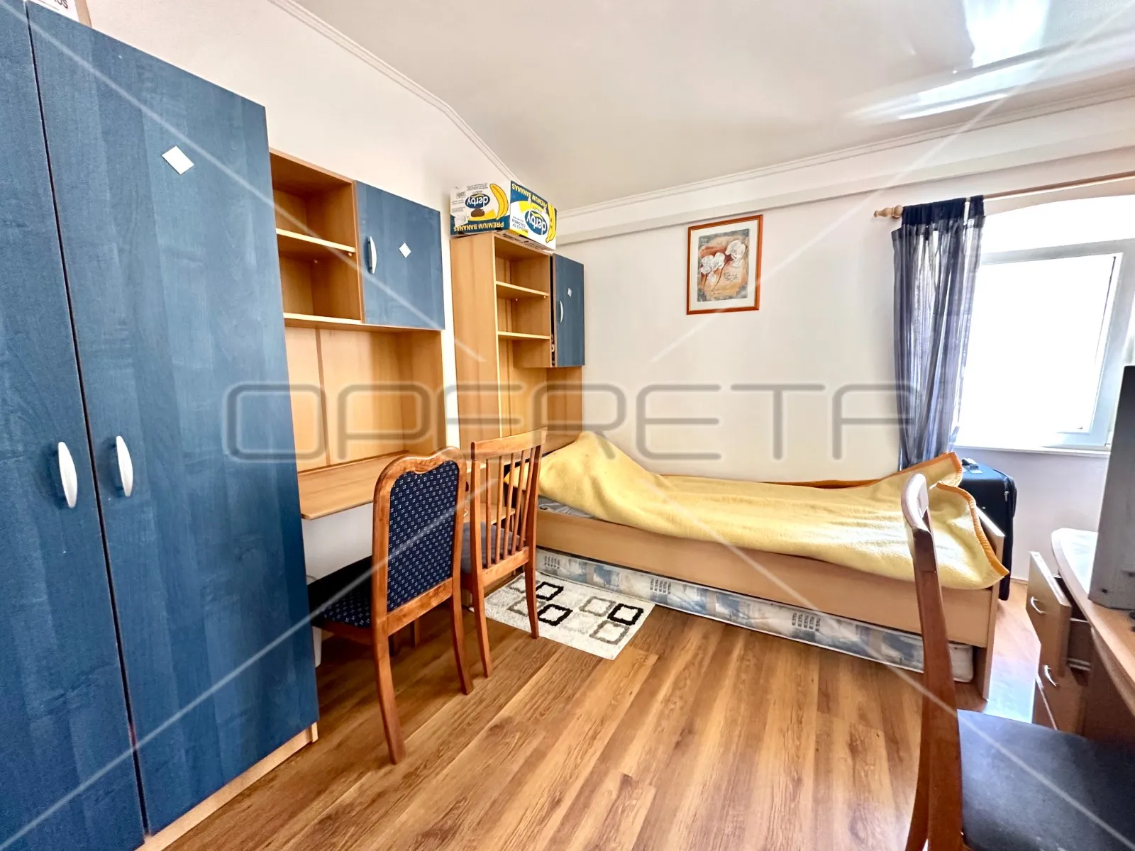 kuća s tri apartmana u centru betine s velikom terasom - slika 16