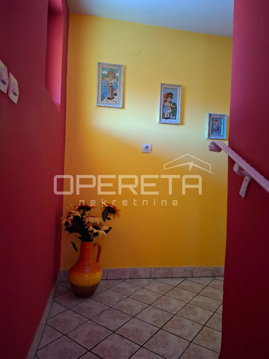 prodaja, kuća, centar, centar, samostojeća, 184m2 - slika 19