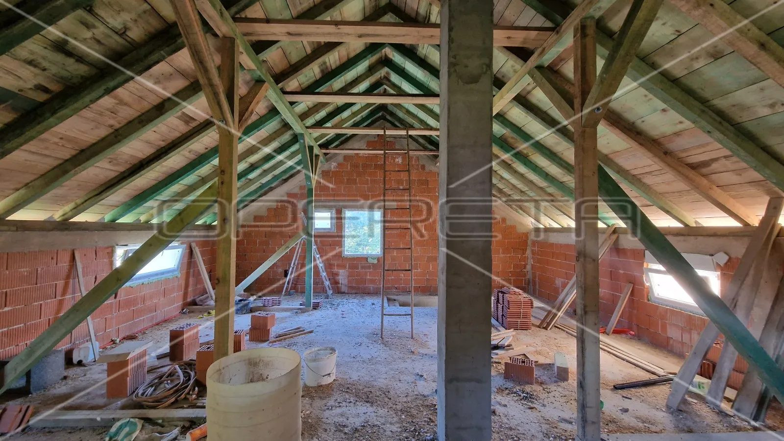 seosko imanje, kuća s 3 gospodarska objekta, okućnica, brinje, 235 m2 - slika 10