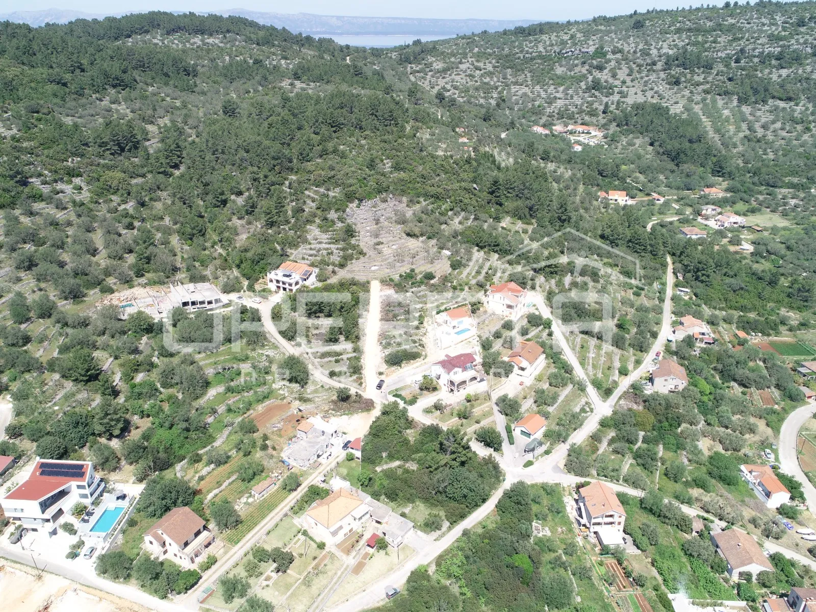 atraktivno građevinsko zemljište 475 m2 u veloj luci - slika 6