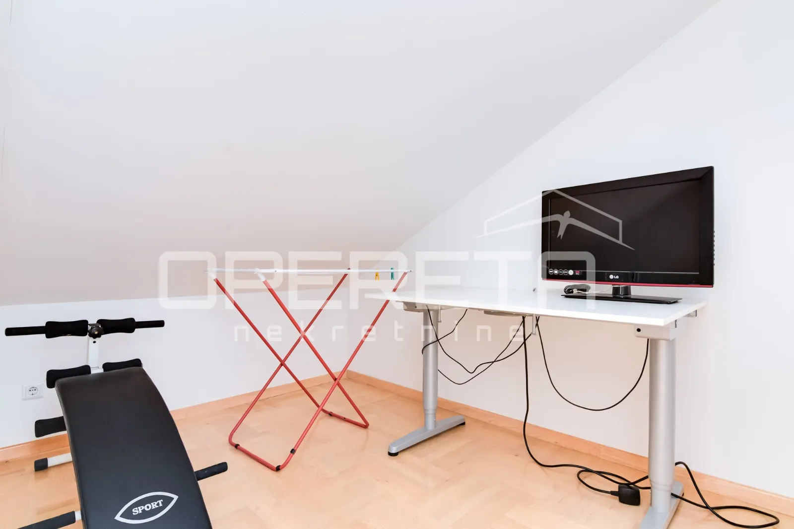 najam, stan, remete, kameniti stol, 2,5s, 100m2 - slika 7