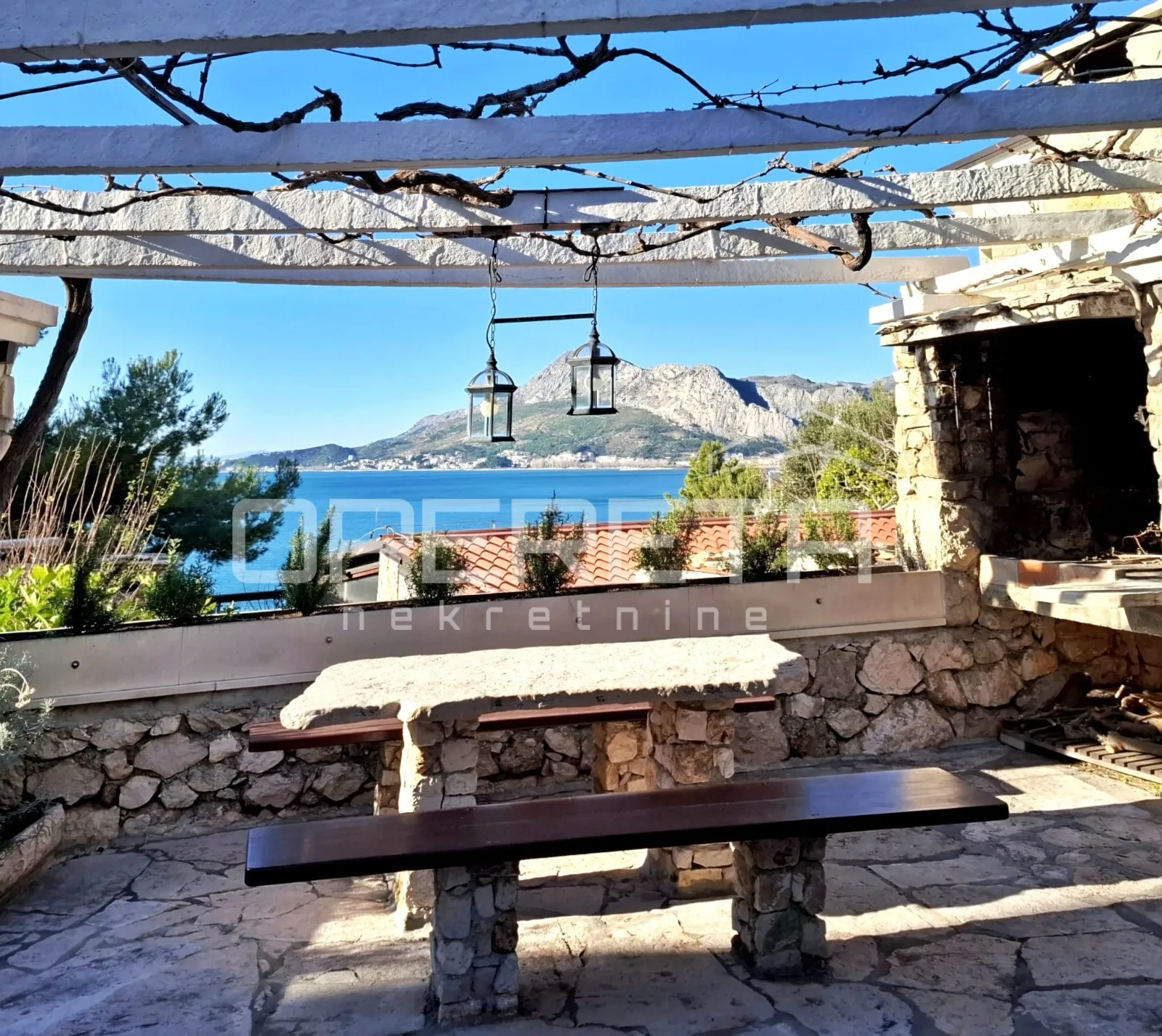odlična investicija kraj omiša s uhodanim turizmom! - slika 2