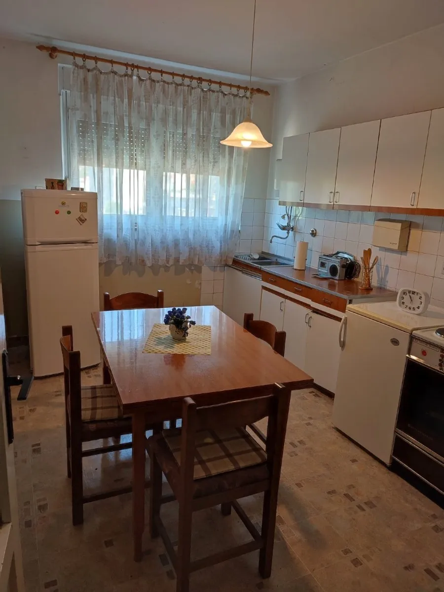 šibenik, šubićevac – dvosoban stan 60 m² - slika 4