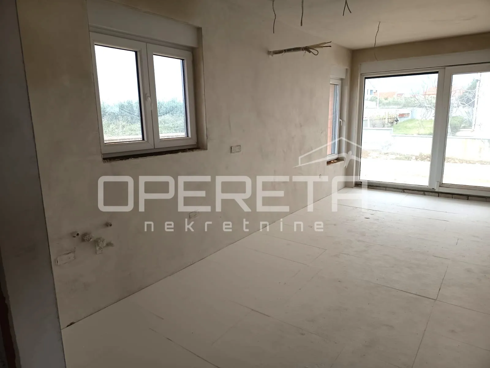 zadar, privlaka, 446,00 m2, 280.000,00 eur - slika 10