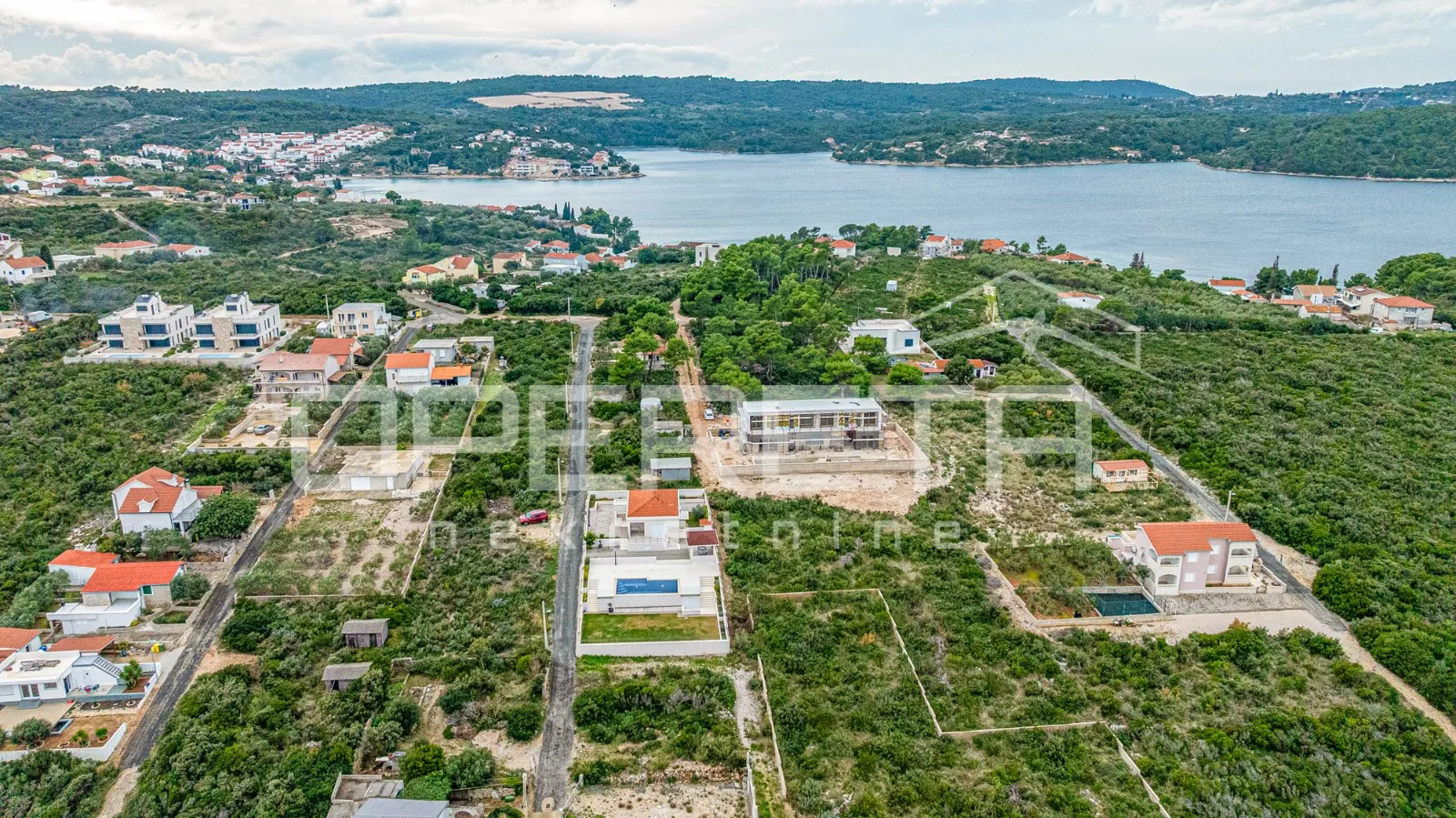 građevinska parcela uz more i pogledom na more, 721 m2, nečujam, šolta - slika 4