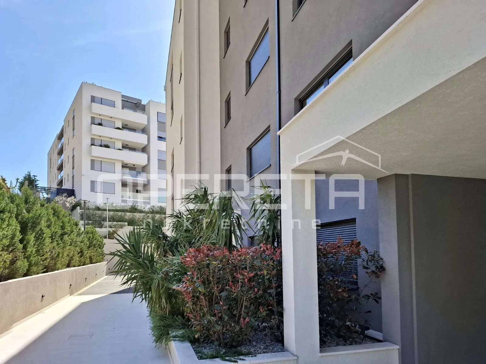 stanovi u izgradnji - makarska - stil i kvaliteta u svakom detalju - slika 18