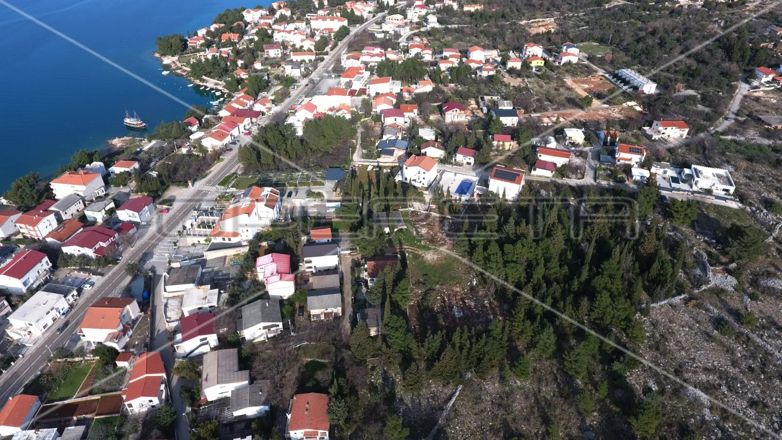 građevinsko zemljište sa borovom šumom u centru starigrada, 425m2 - slika 12