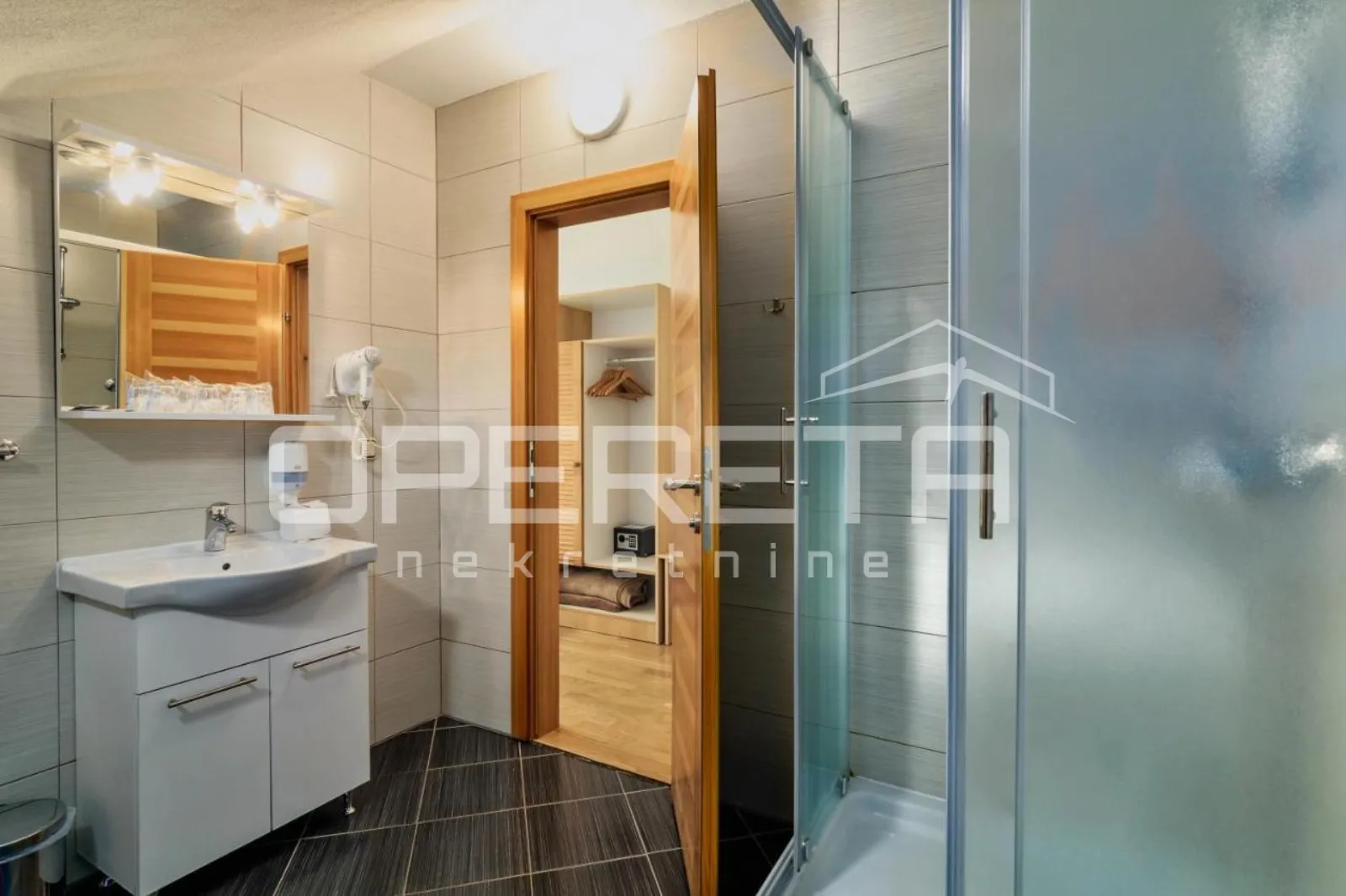 oštarski stanovi, turizam, 2.800.000,00 eur - slika 10