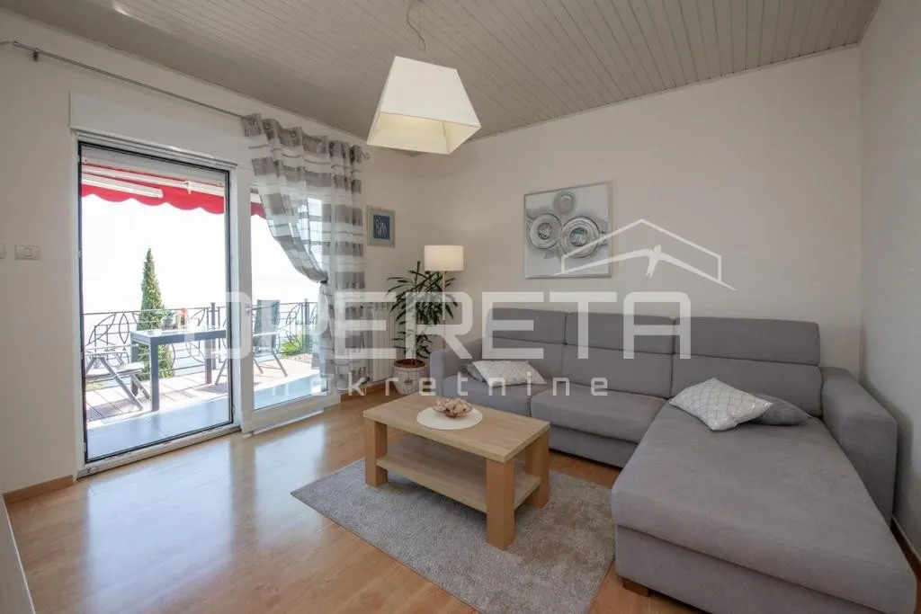 opatija – prostran stan s pogledom na more, 2. red od mora, 140 m² - slika 6