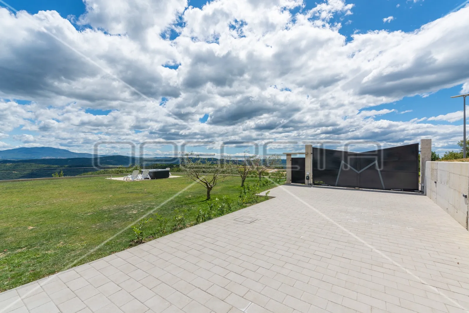 vila na unikatnoj poziciji s iznimno rijetkim pogledom, vrh (istra) - slika 18