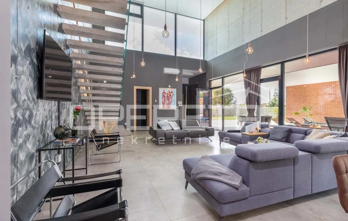 luksuzna smart home villa s pogledom na more i infinity bazenom - slika 6