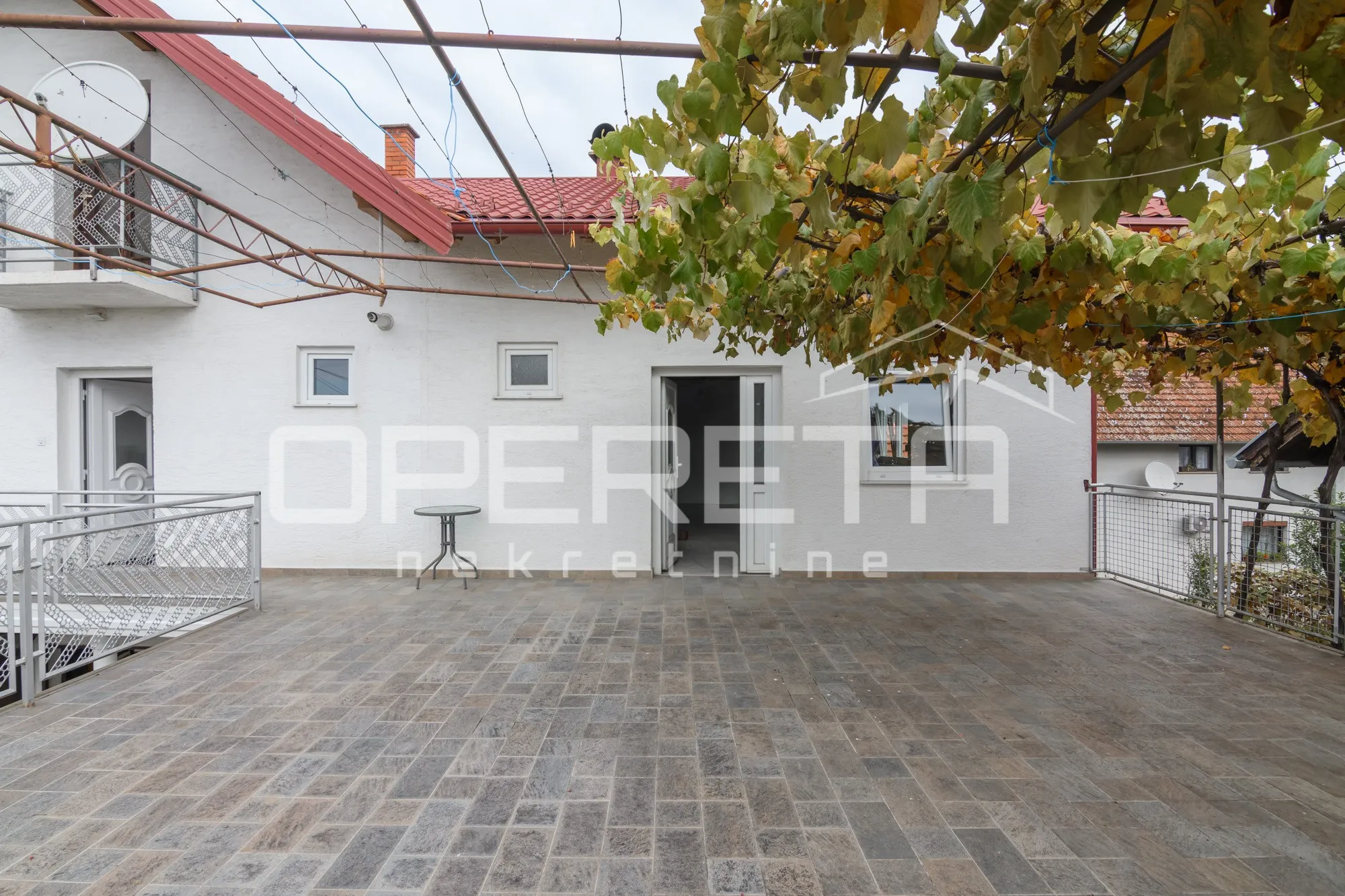 prodaja, kuća, donja dubrava, davorina jeića, samostojeća, 342m2 - slika 16