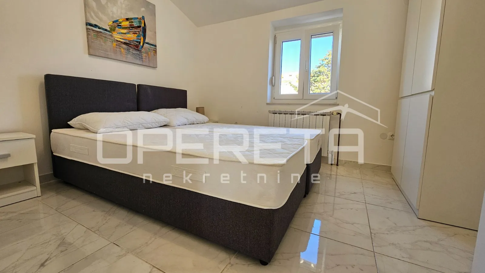 novalja – dvojna kuća s 2 trosobna apartmana i dvorištem - slika 12