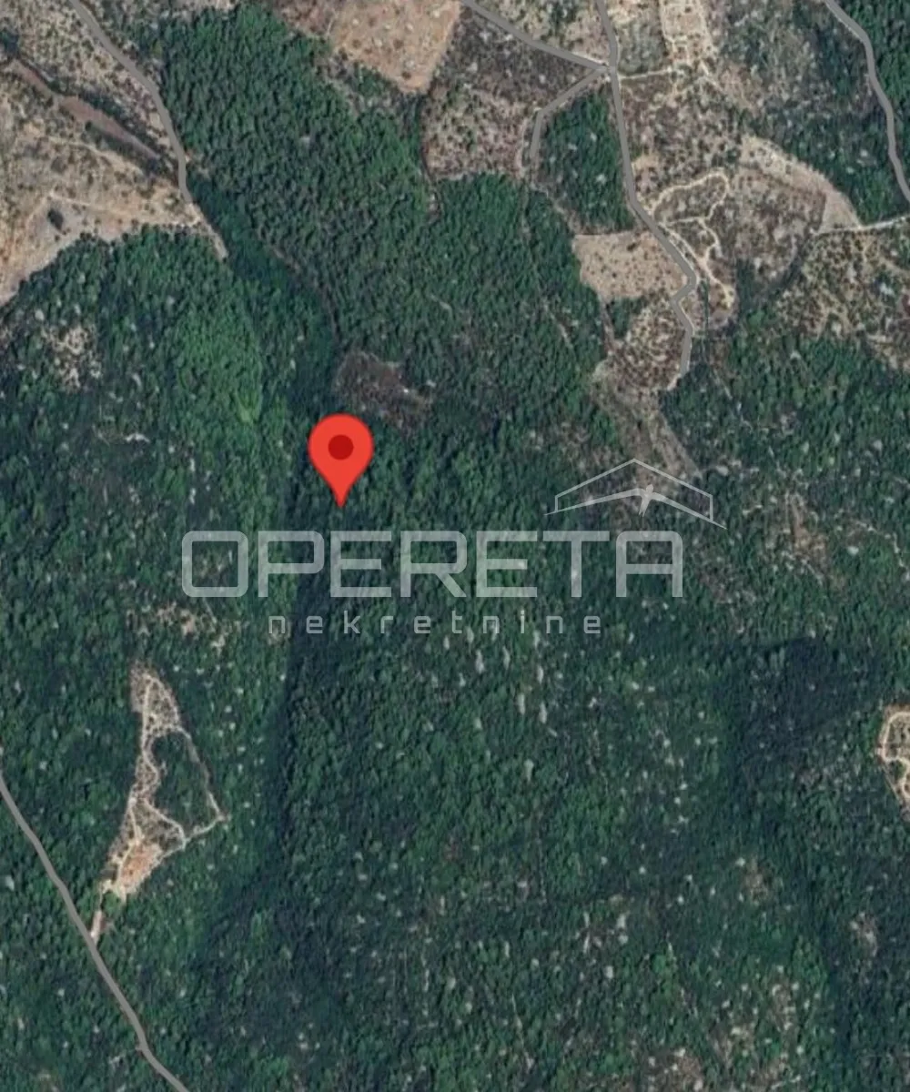 idealna prilika – poljoprivredno zemljište 13.984 m2 na braču - slika 6