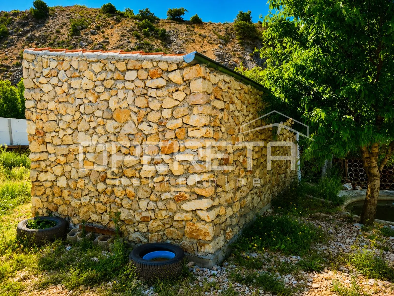 jasenice, zemljište s pravom građenja, kućicom i velikim potencijalom za razvoj - slika 12