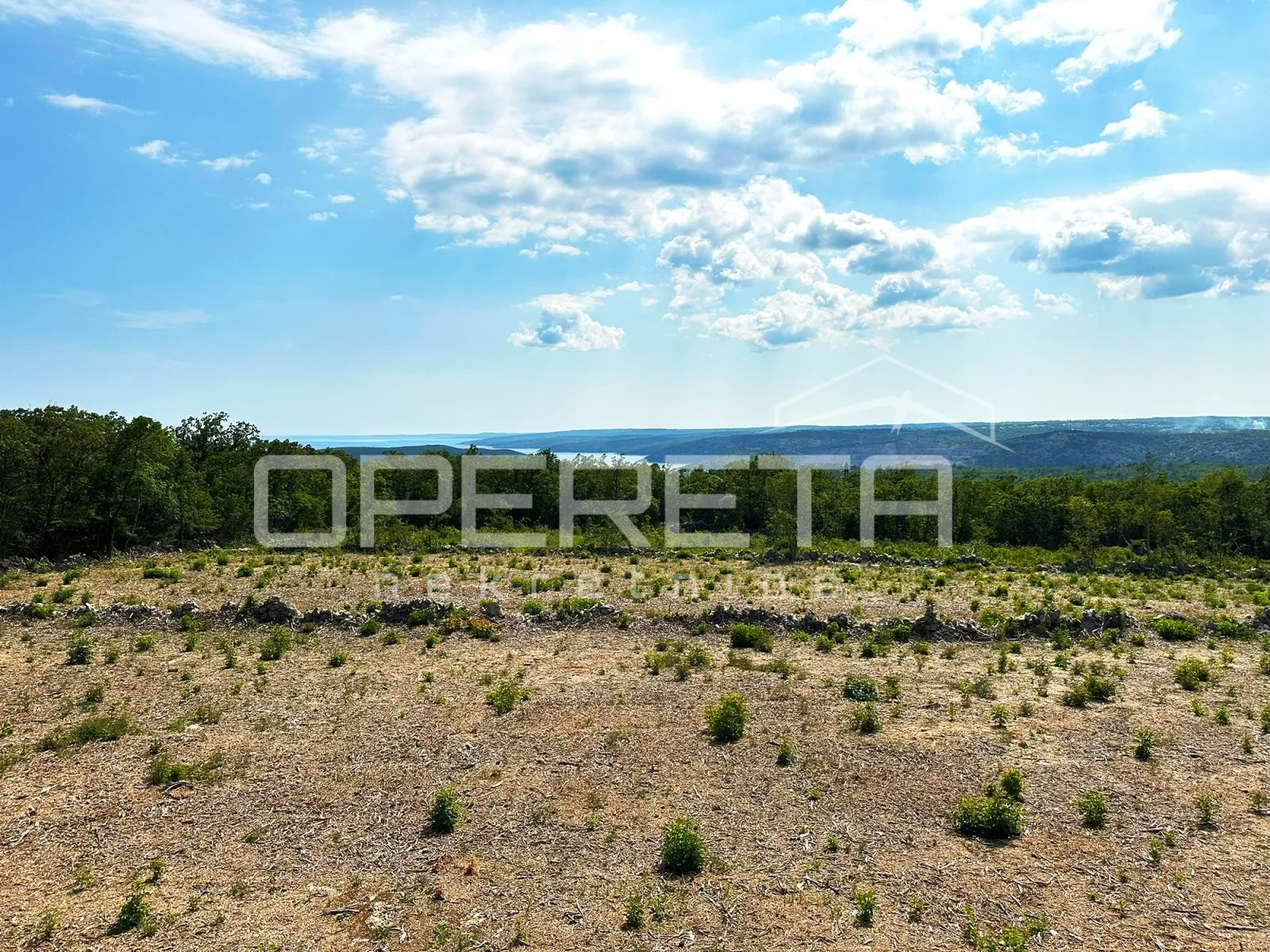 prostano građevinsko zemljište s pogledom na more 8600m2 - slika 6