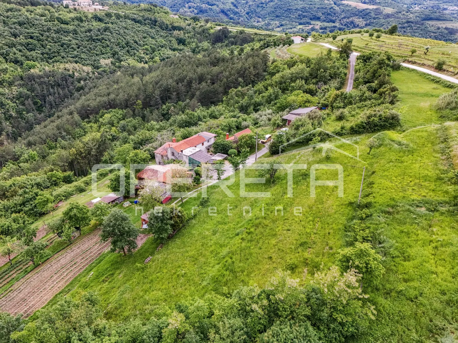 istra, motovun okolica- građevinsko i poljoprivredno zemljište - slika 5