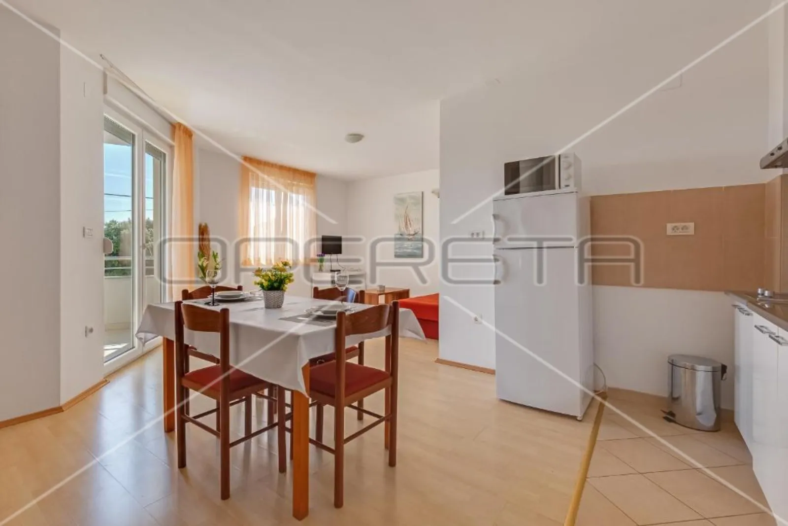petrčane - kuća s 10 etažiranih apartmana, 100m od mora - slika 14