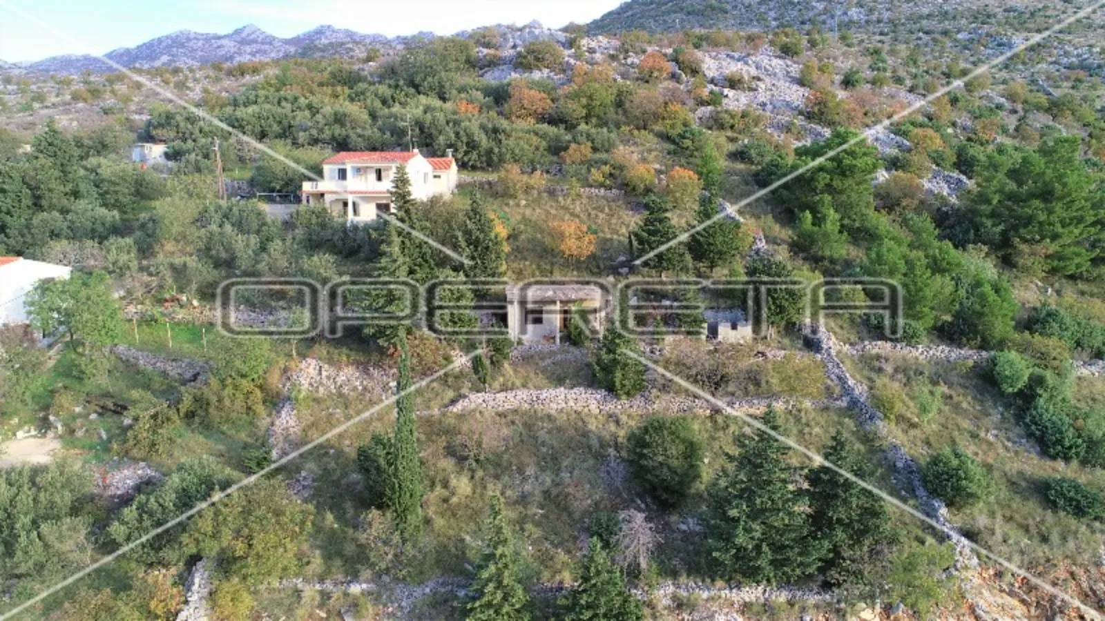 luksuzna vila modernog dizajna prvi red do mora, starigrad paklenica, 450m2 - slika 10