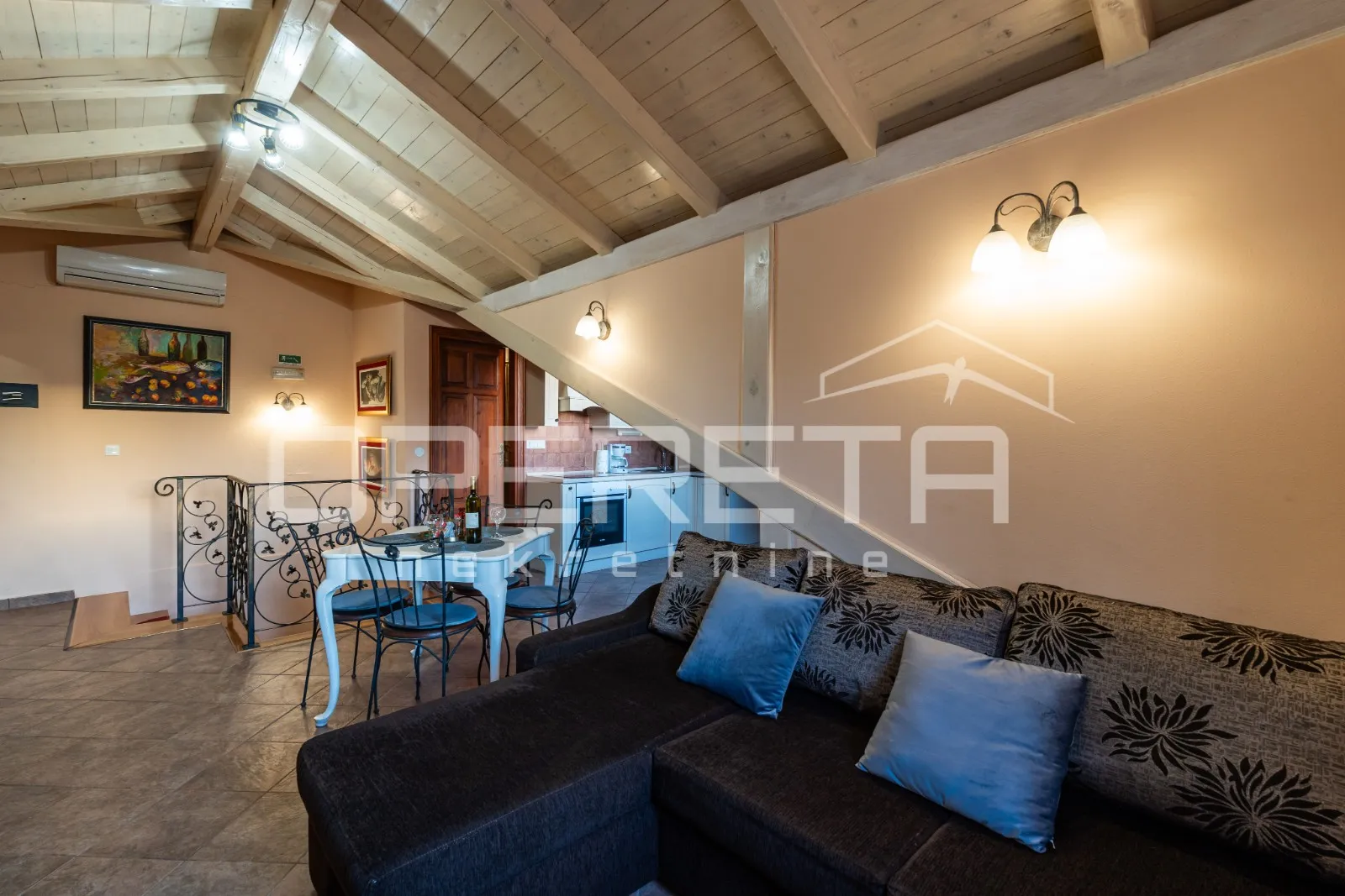 kuća s 9 turističkih apartmana i restoranom u staroj jezgri dubrovnika - slika 22
