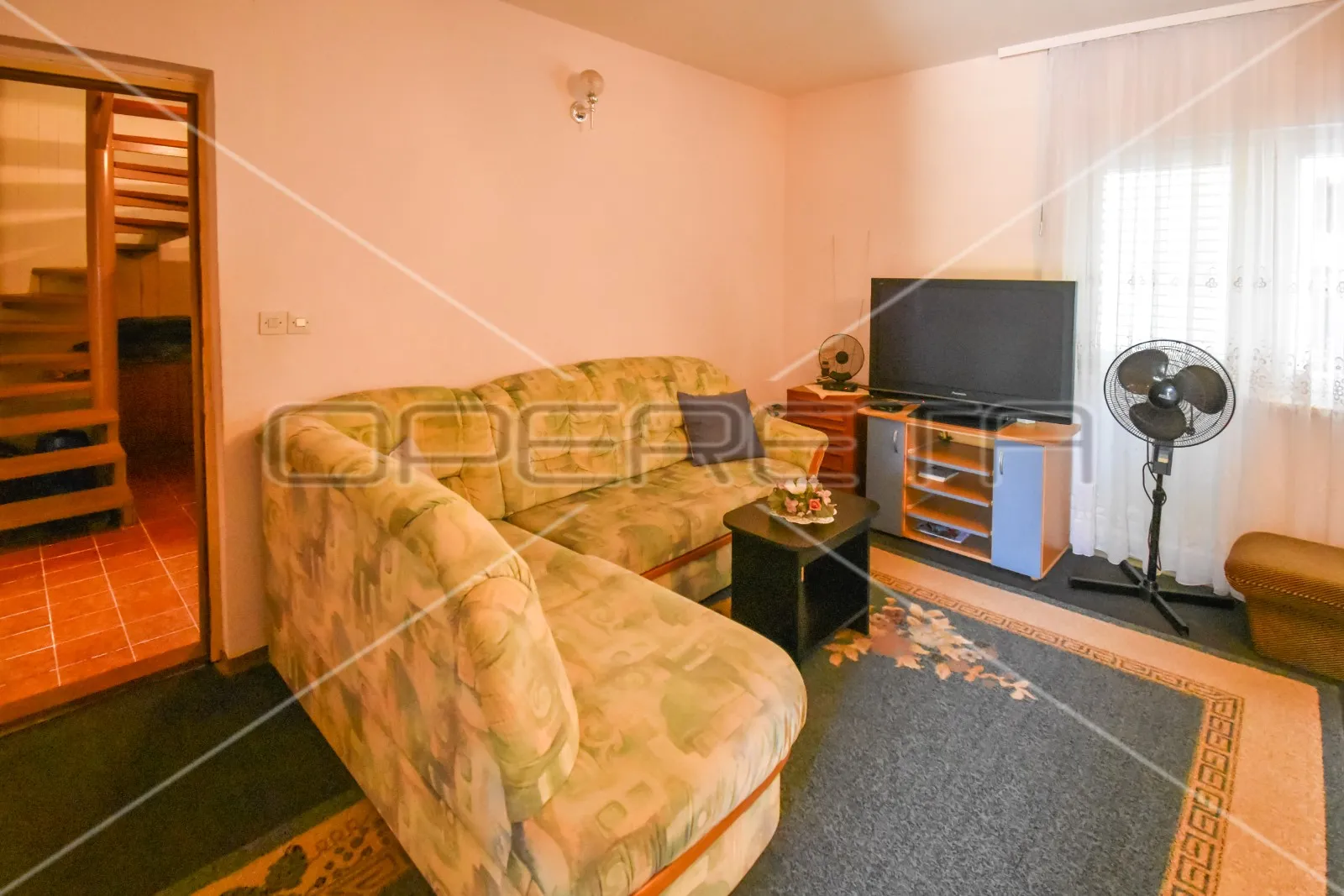 kamena apartmanska kuća s prekrasnim pogledom na more i maslinikom, splitska oto - slika 17