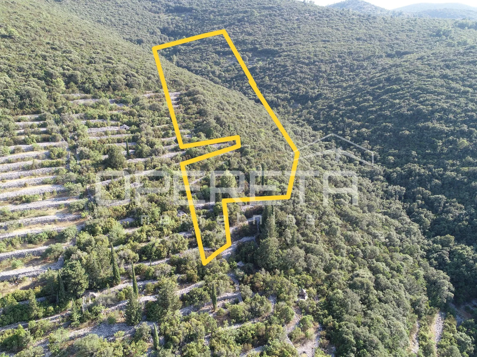 poljoprivredno zemljište s potencijalom – 9435 m2 u srcu prirode - slika 4