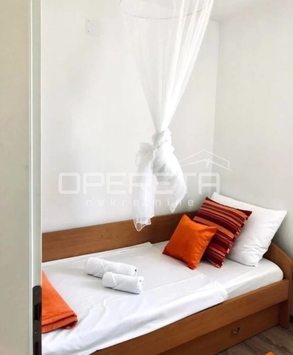 prodaja, kuća, pag, gugliamina polizzinettija 2, samostojeća, 290m2 - slika 12