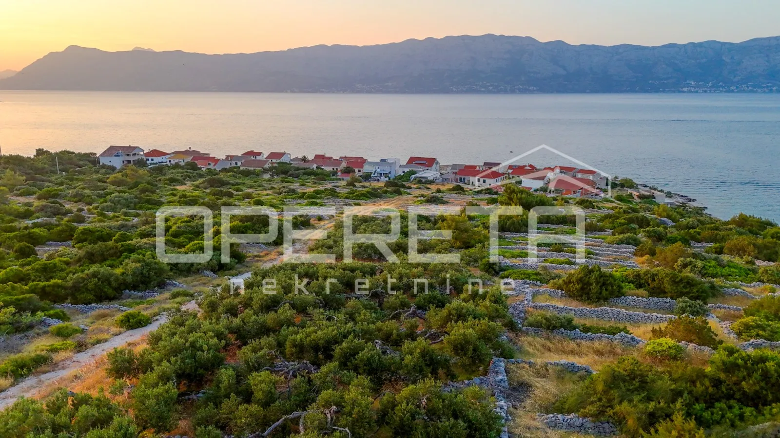 brač, povlja - ekskluzivna građevinska parcela s pogledom na more - 2090 m2 - slika 3