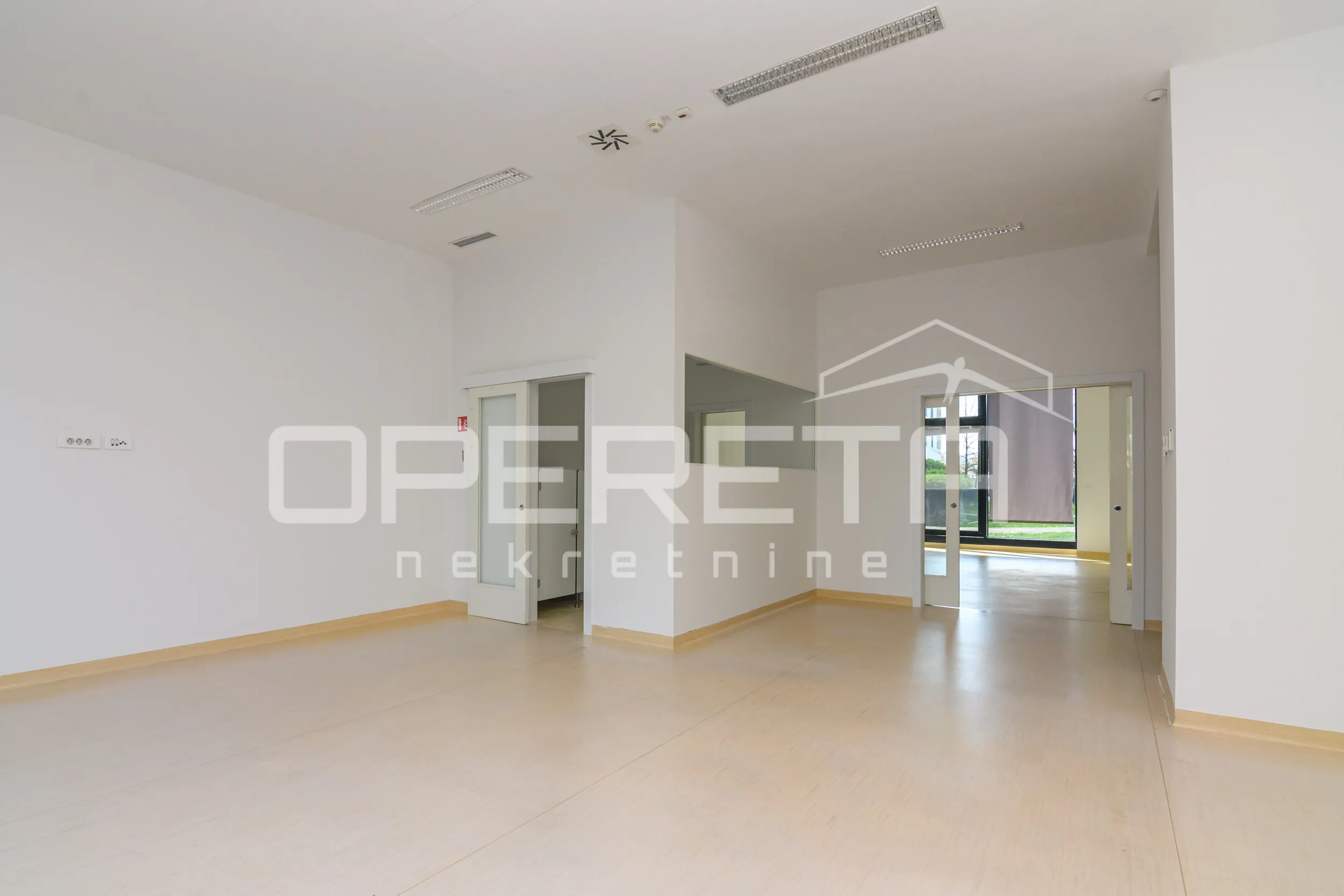najam, ulični lokal, trnje, strojarska cesta, 400m2 - slika 11
